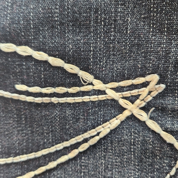 Silver Jeans Women's Aiko Boot Cut Jeans - Picture 7 of 10